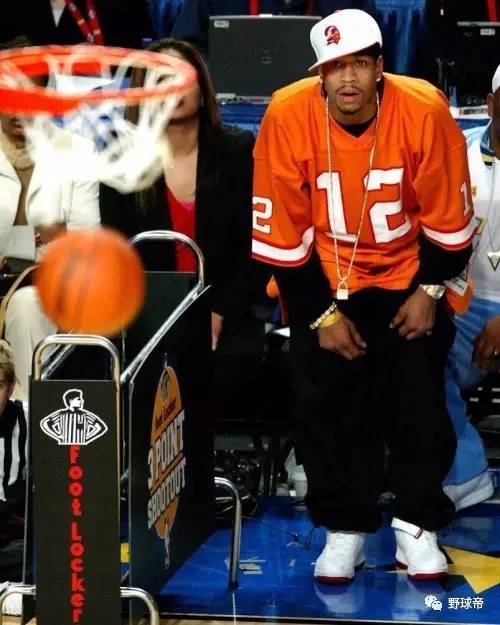 后手接输出 后手接输出