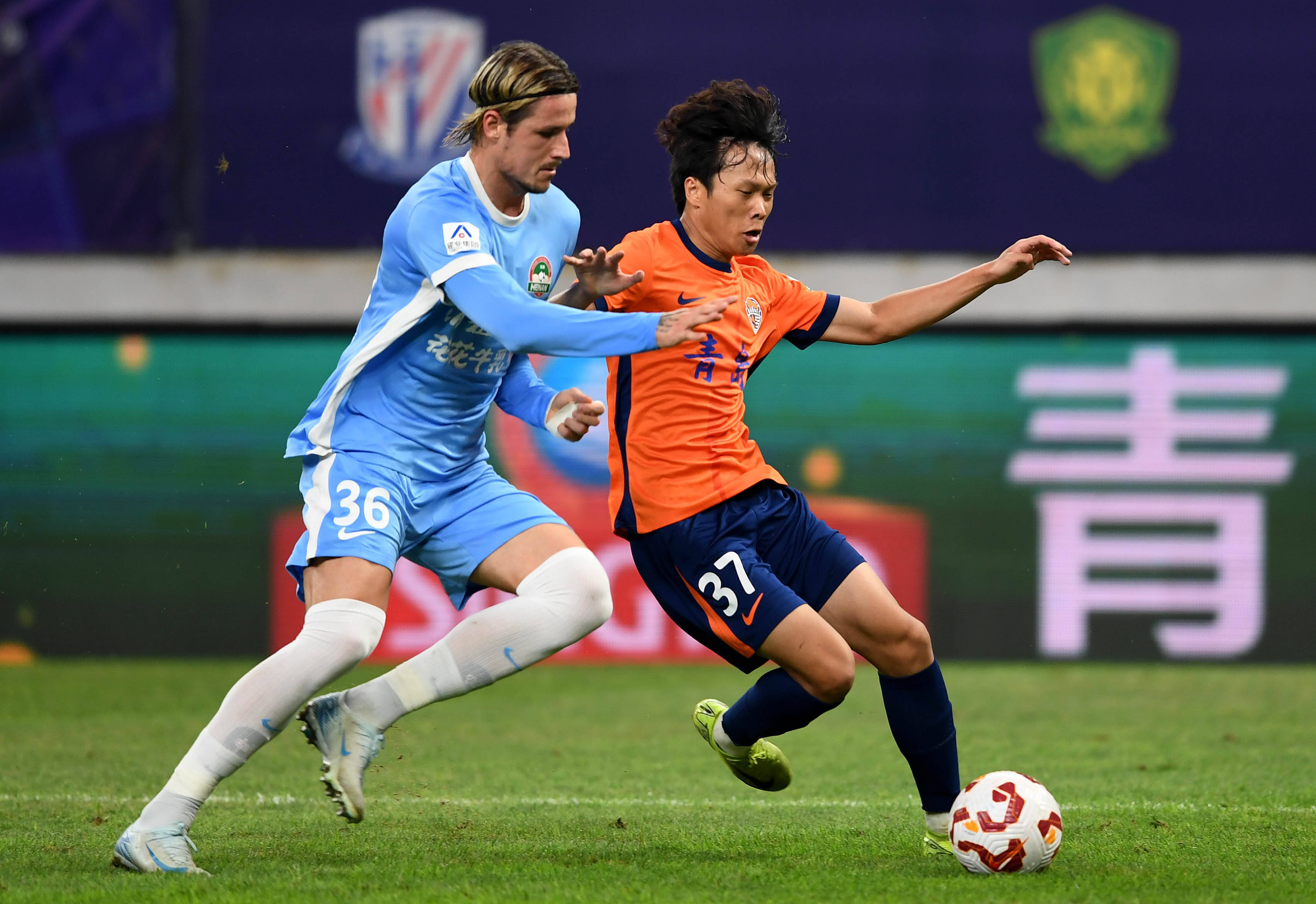 前场三人组 前场三人组